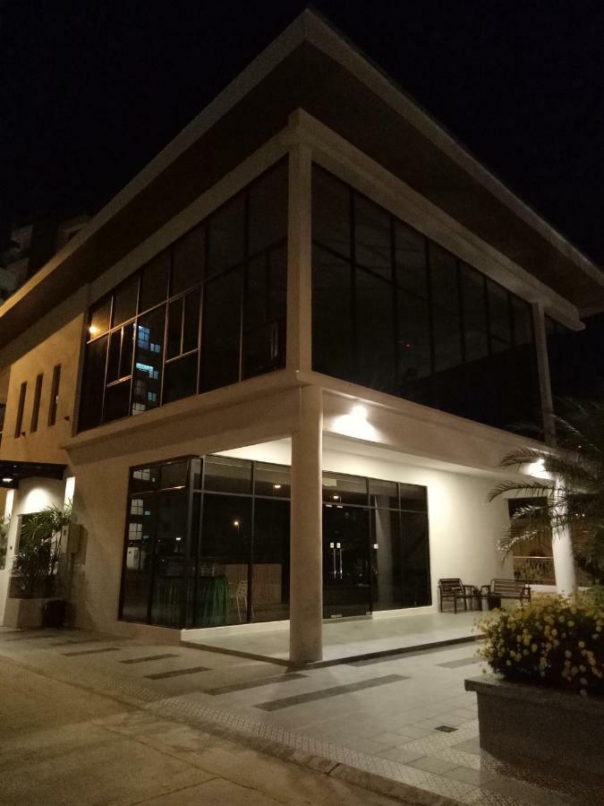 Icolor Home & Stay Ch1 Tanah Rata Kültér fotó